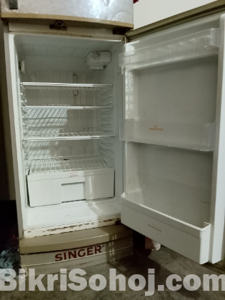 Singer Fridge